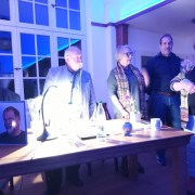 Übergabe der Spende an den Verein Wolfsträne e. V.